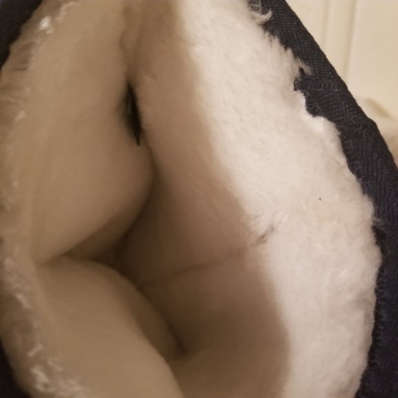 Boots - Picture 9 of 9